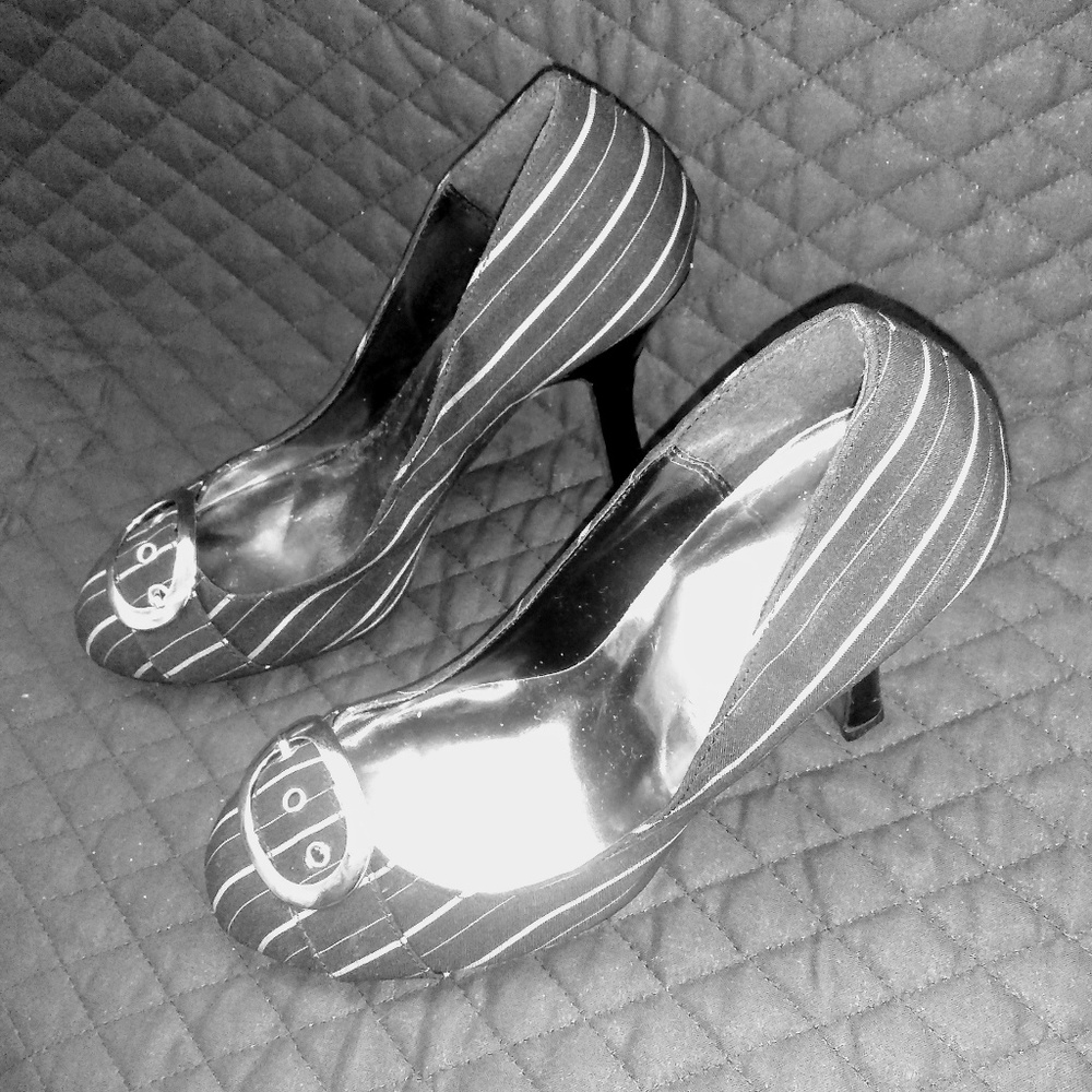 Pulse 2" High Heels. Black and Gray Striped